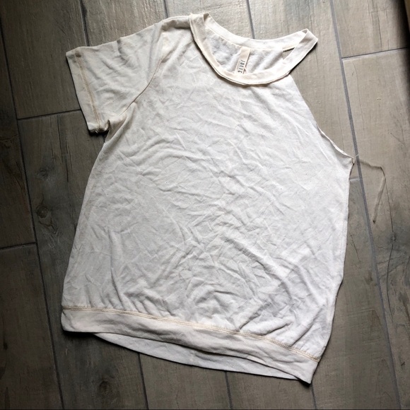 Jolie Los Angeles unique asymmetrical comfy tee. Size L - Picture 2 of 5